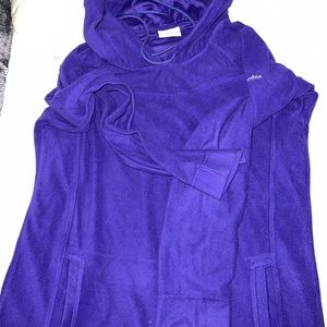 Columbia Hooded Pullover